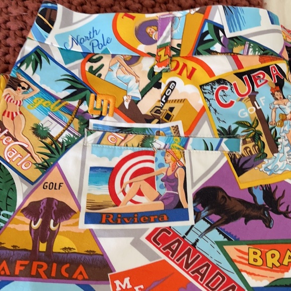 Loudmouth gold shorts - Picture 5 of 5